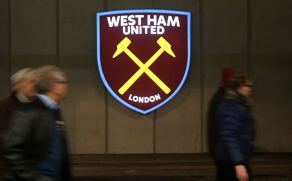 Il West Ham si unisce alla corsa per ingaggiare un difensore su richiesta: vantaggio in denaro, concorrenza ferma a 18 milioni di euro €