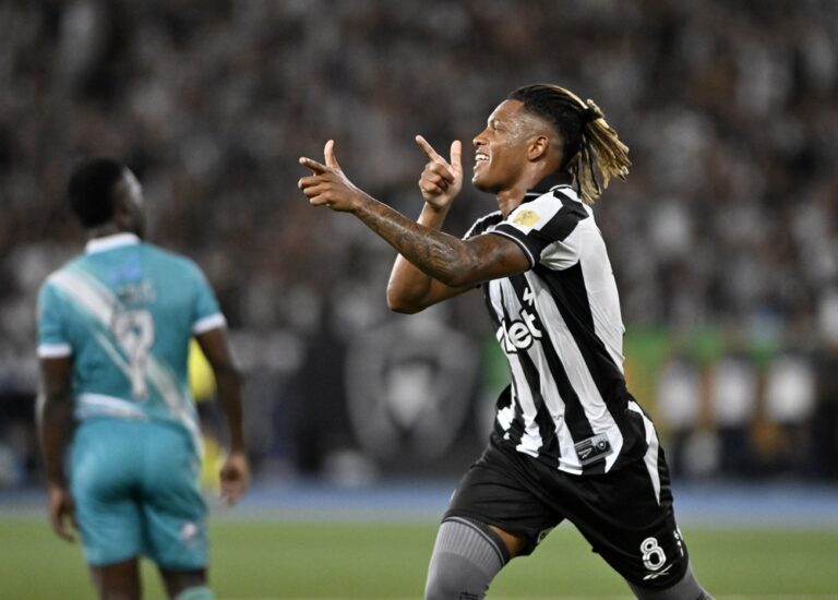 Crystal Palace and Newcastle United back together on midfielder’s trail – Outscoring his own strikers