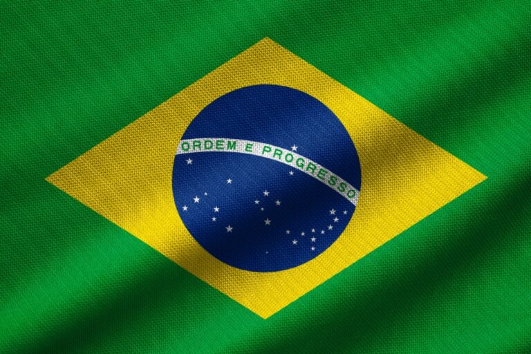 Brentford and Arsenal handed chance to sign young Brazilian – Club now open to €7m sale