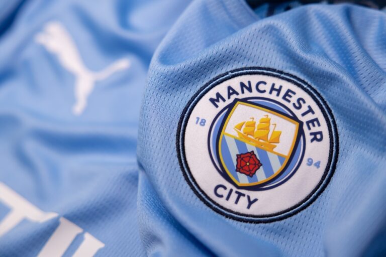 Manchester City signing set to arrive Wednesday or Thursday – 5-6 year contract, raft of bonuses