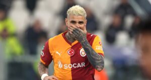 Free agent has to compromise and look elsewhere as Everton refuse bait Image of Mauro Icardi in action for Galatasaray