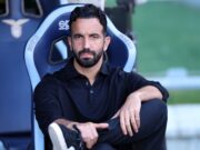 Jorge Mendes can take Manchester United player to Ruben Amorim for €50m Ruben Amorim sat in dug out